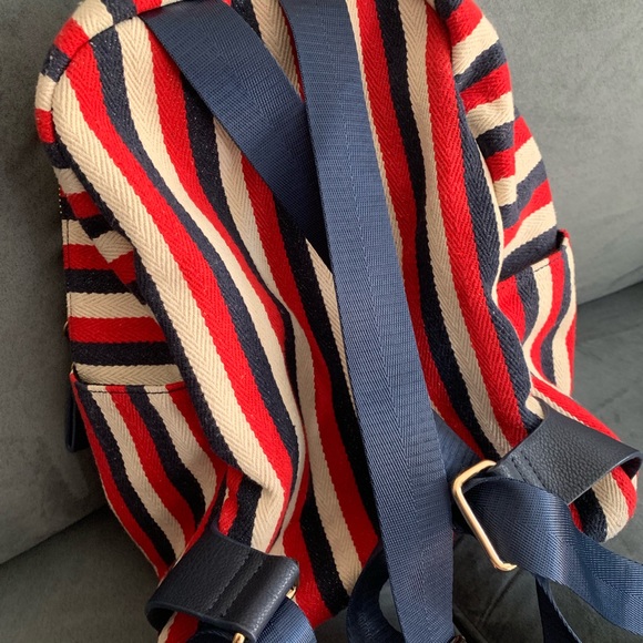 Sasha & Sofi Striped Backpack - Picture 5 of 5